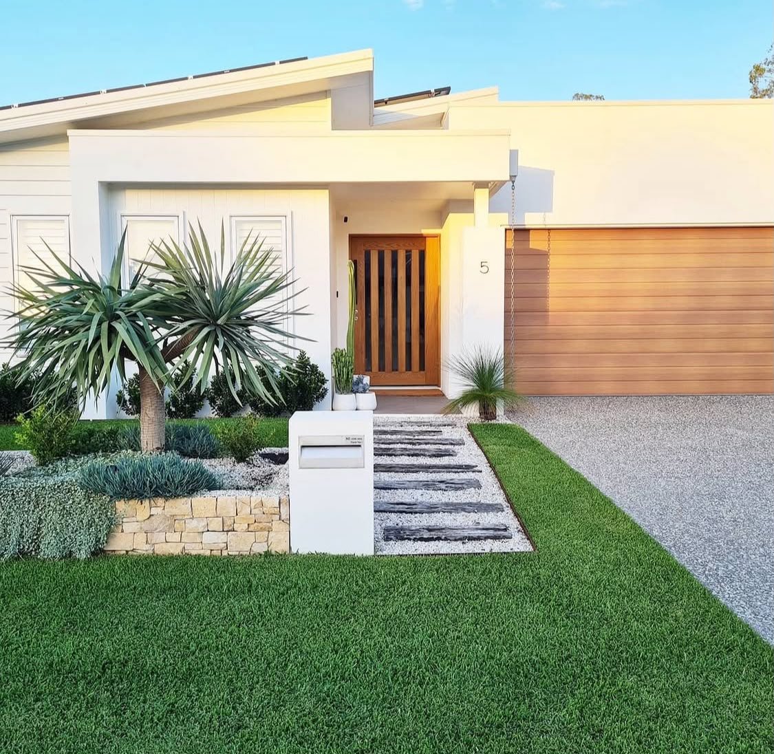 Landscaping - Outdoor Makeovers
